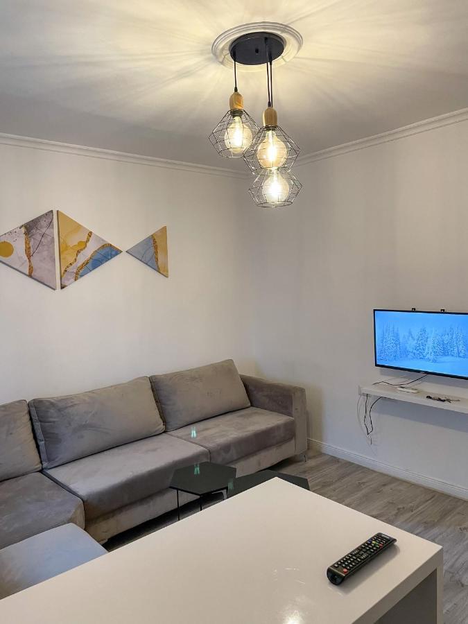 Centre View Apartment ติรานา ภายนอก รูปภาพ
