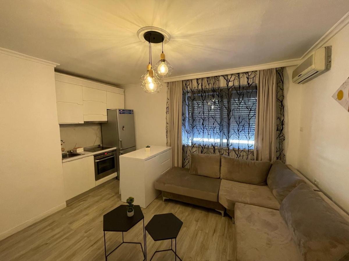 Centre View Apartment ติรานา ภายนอก รูปภาพ